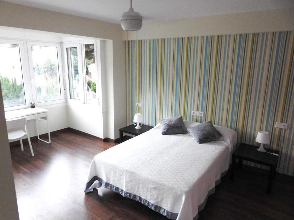 Carihuela Beach Suite Apartment Торремолинос Экстерьер фото